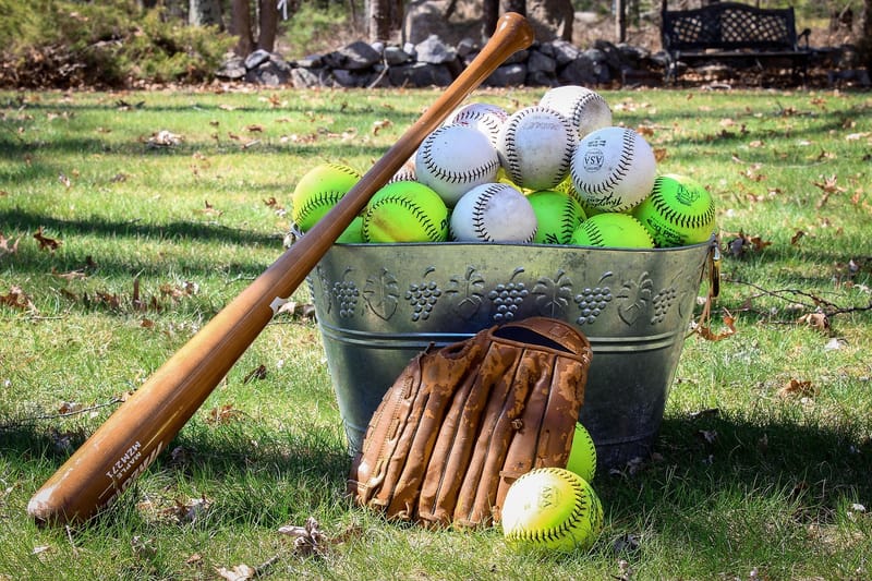 Group SOFTBALL/BASEBALL Training