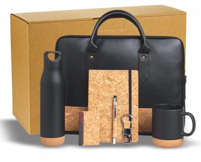 What Should You Look for When Choosing Corporate Gifts in Delhi for Big Events?