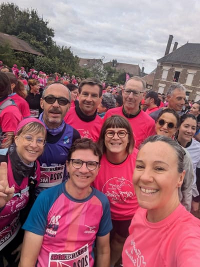 OCTOBRE: OCT'AUBE ROSE MACEY