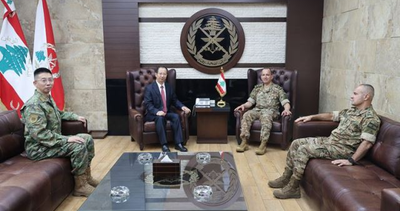 قائد الجيش عرض الاوضاع مع السفير الصيني