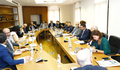 لجنة الشؤون الخارجية ناقشت خطة الحكومة لعودة النازحين السوريينعلامة: جلسة مرتقبة مع وزير العمل لعرض خطة تنظيم العمالة السورية