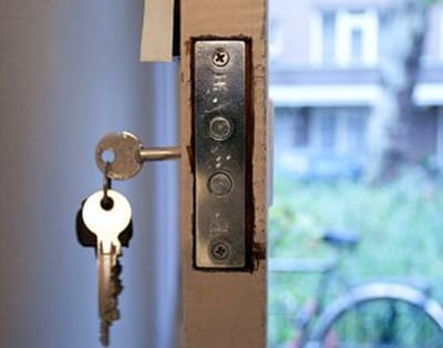 Change Locks with Confidence – Locksmith Slotenmaker Lorenzo