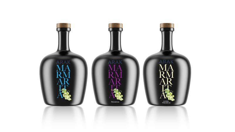 MARMARITA BOTTLE DESIGN AND LOGO