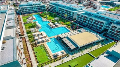 Courtyard 2+1