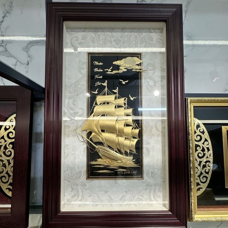 Tranh thuyền buồm mạ vàng có thể tặng nhiều dịp