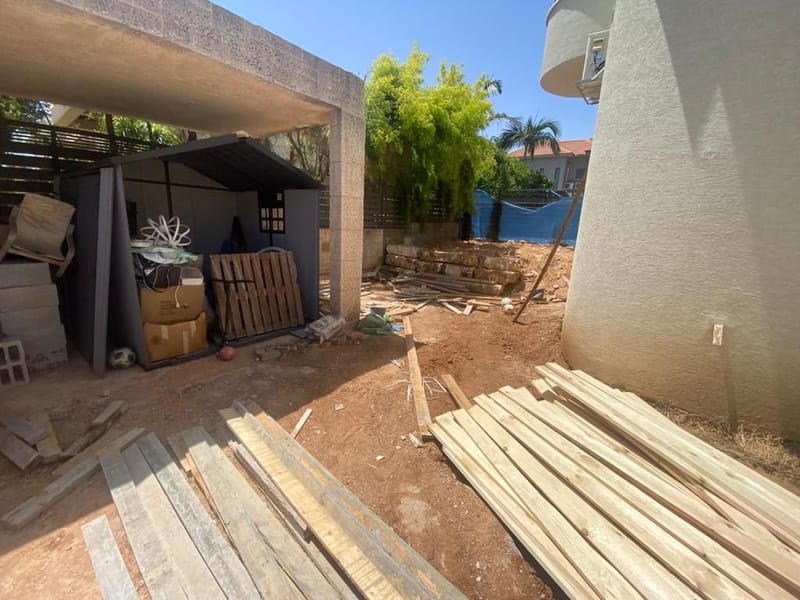 לפני ועשייה