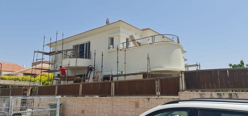 לפני ועשייה