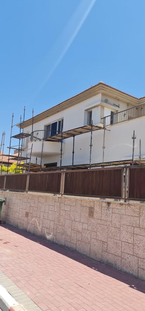 לפני ועשייה