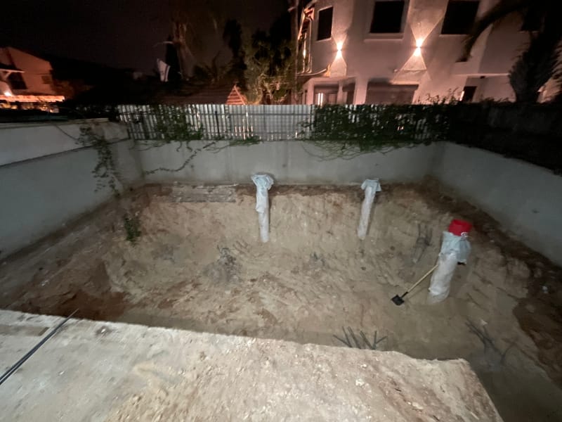 לפני ועשייה