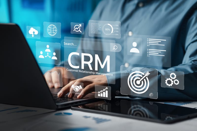 CRM para Negocios Esotéricos: Por Qué Necesitas Uno y Cuál Elegir