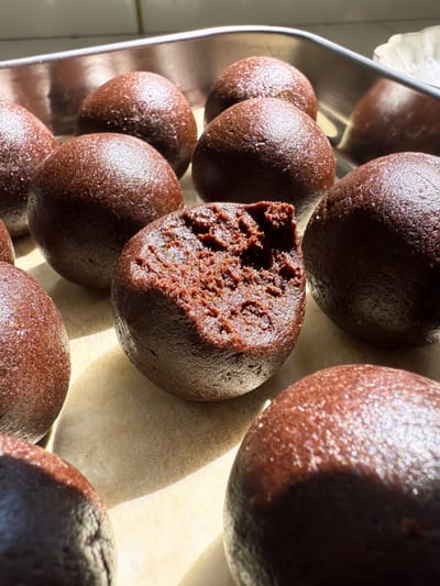 No Bake Mocha Energy Bites