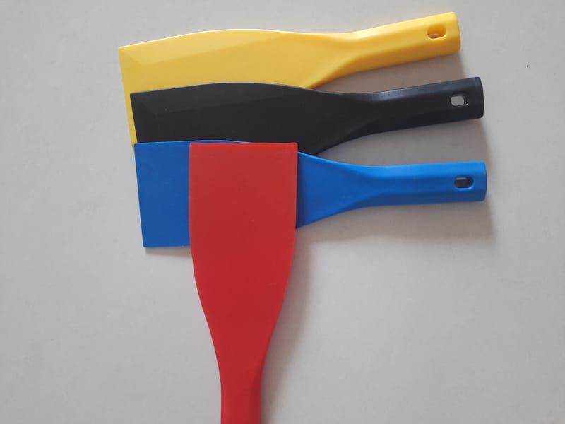 Why More Printing Companies Are Switching to Plastic Ink Mixing Knives