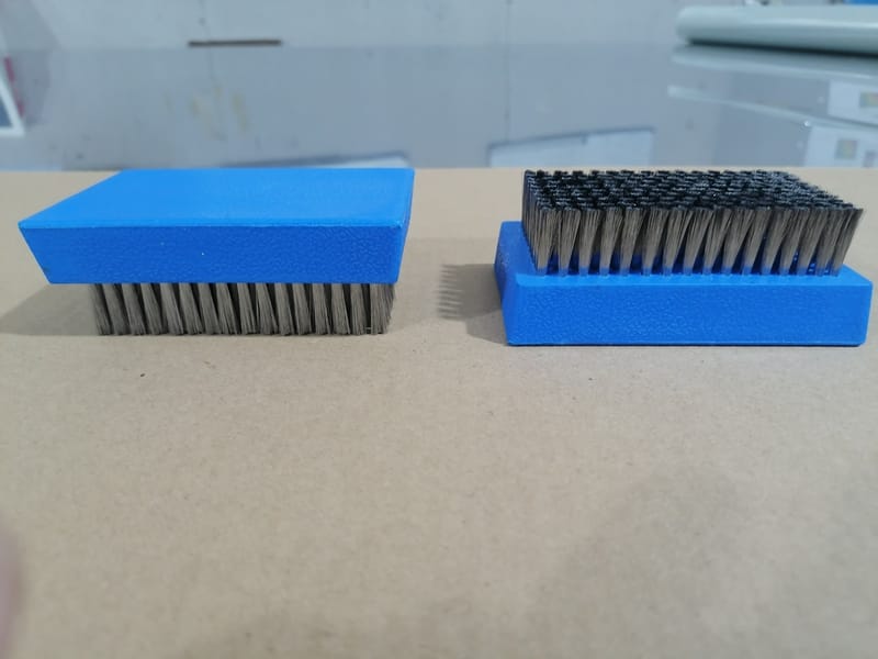 Is Your Anilox Roll Really Clean? Why the Right Cleaning Brush Matters