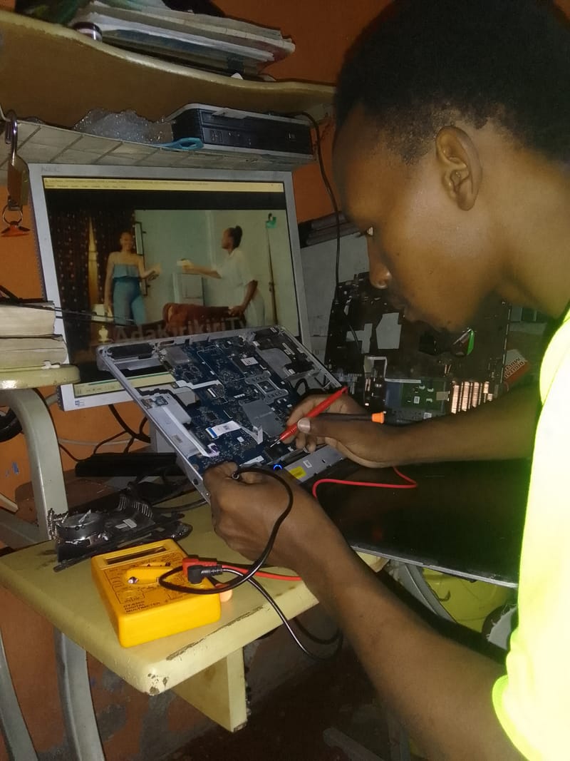 COMPUTERS &amp; PHONE REPAIRS