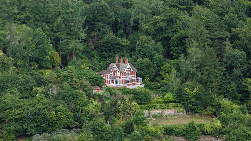 Real Estate and Property Photos
