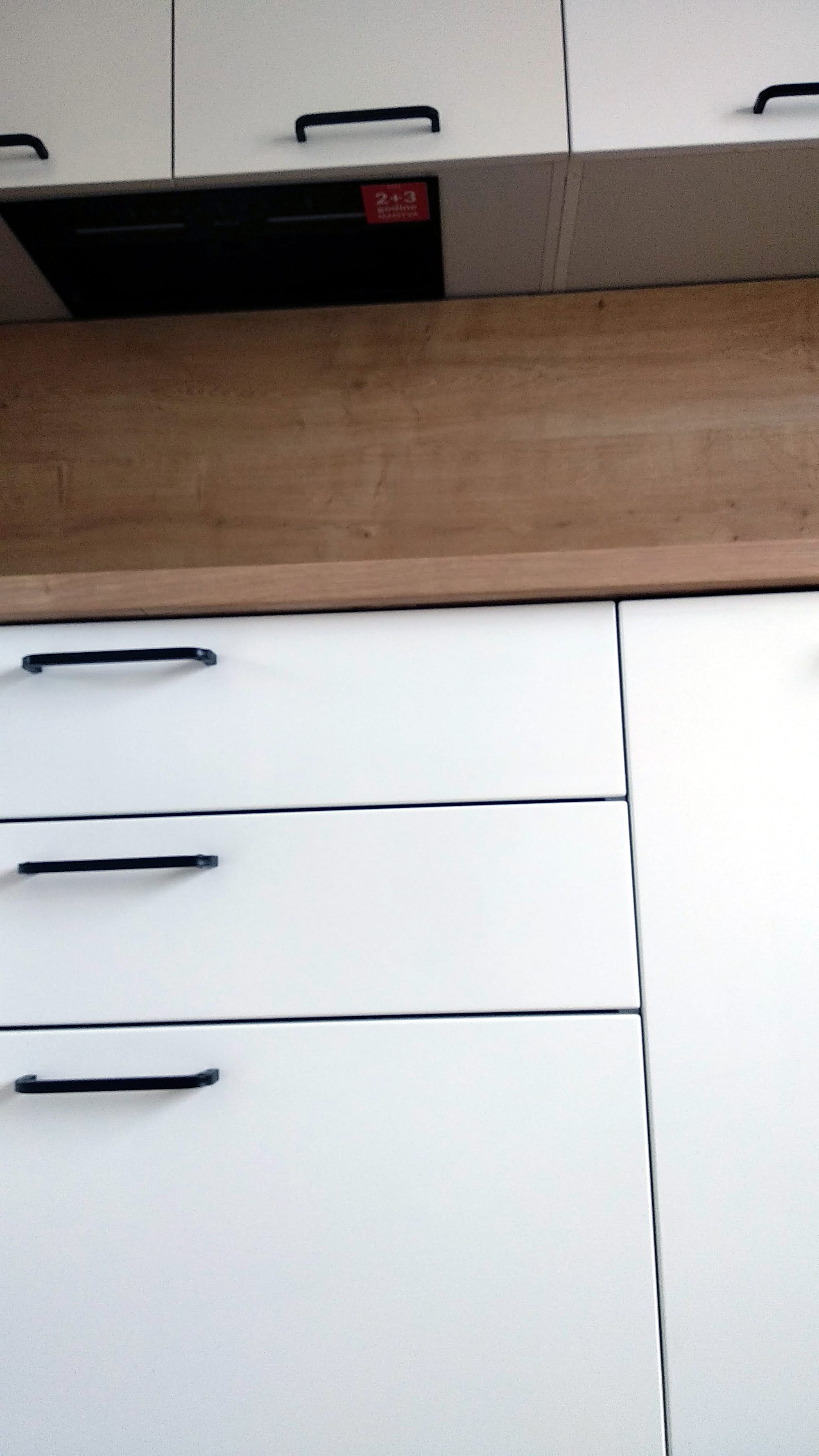 Izrada i montaža kuhinje + ugradnja aparata + led rasvijeta.