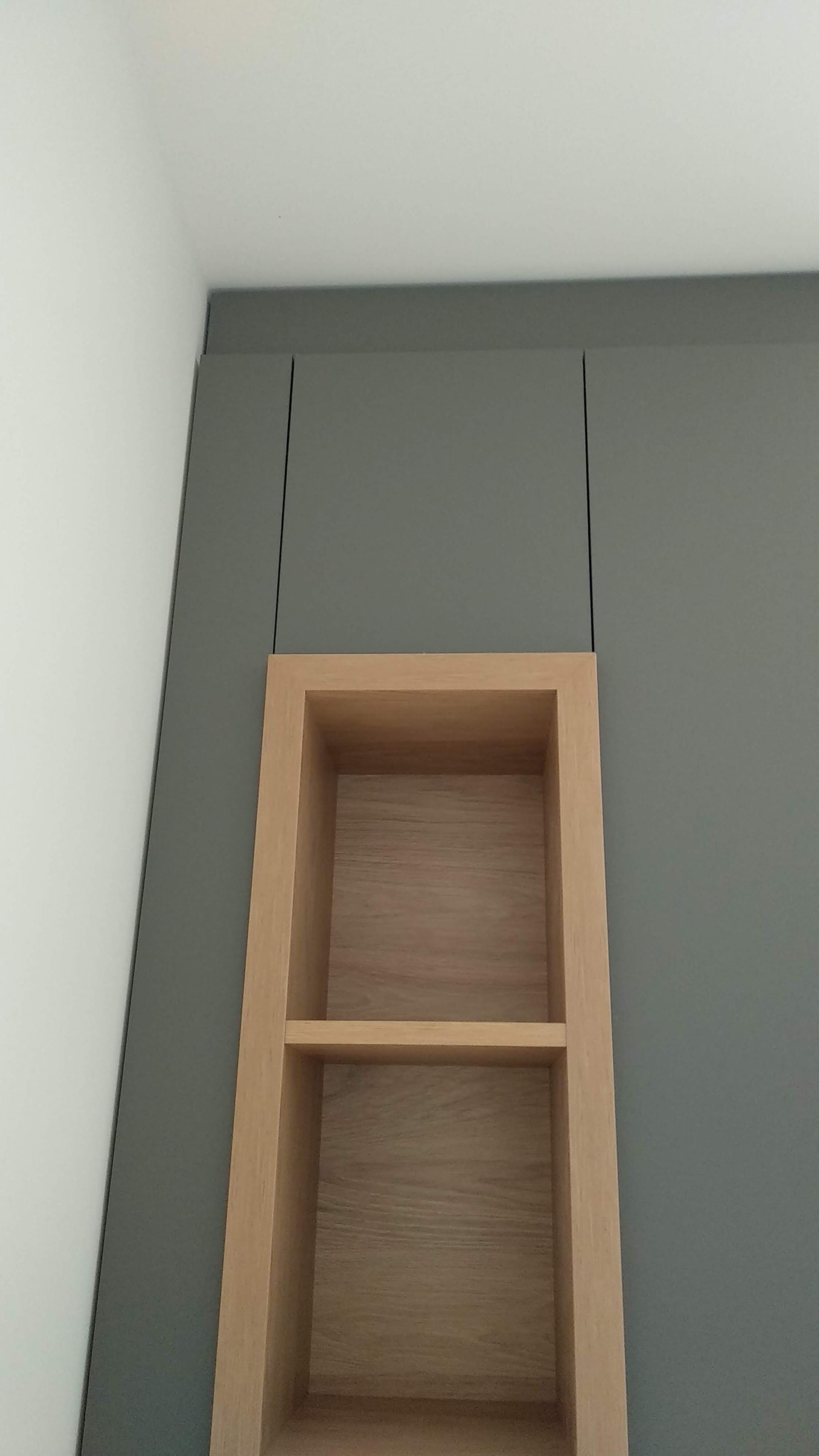 Izrada i montaža dn,boravka + ugradnja led rasvijete.