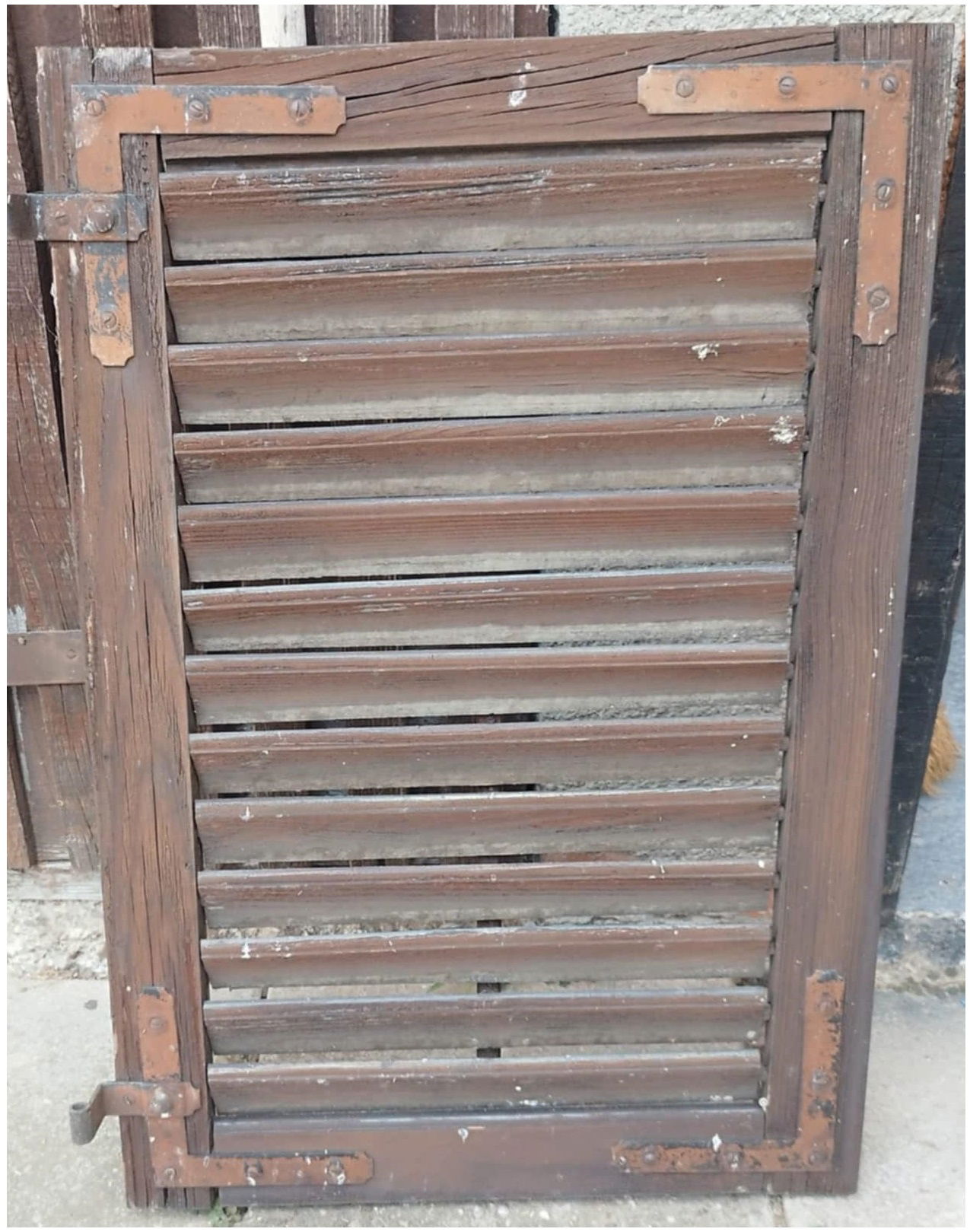 Uređenje grilja (prije).