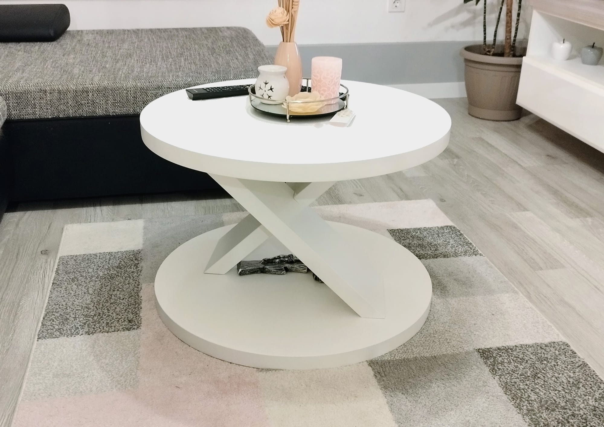 Izrada club stolića.