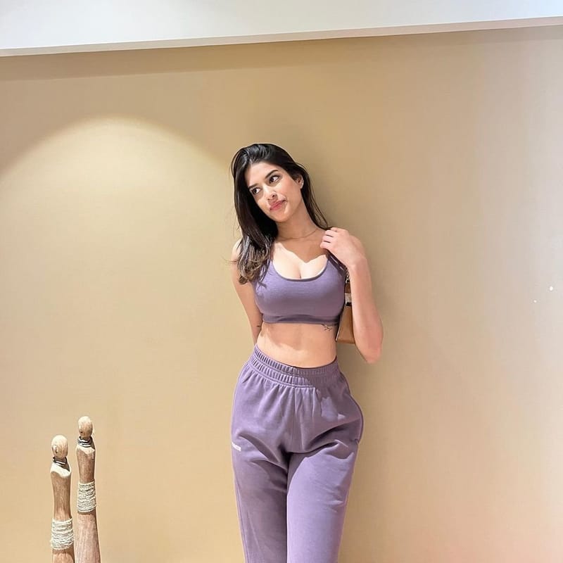 Book 24/7 Gaur City Escort Service Call Girls - 8750020700