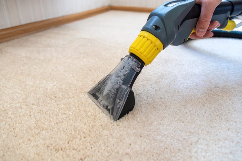 Почистване с екстрактор