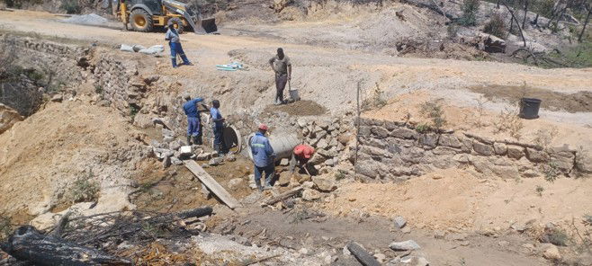 Construction of Chamakowa drainage structure.