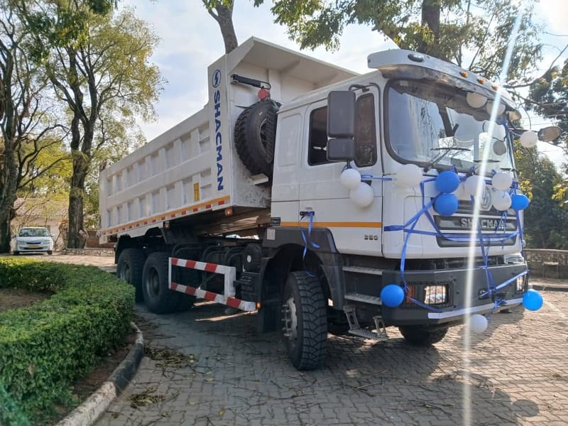 NYANGA RDC TAKES DELIVERY OF A BRAND NEW 21-METRIC-TON SHACMAN TIPPER TRUCK