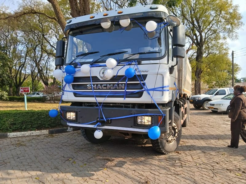 NYANGA RDC TAKES DELIVERY OF A BRAND NEW 21-METRIC-TON SHACMAN TIPPER TRUCK