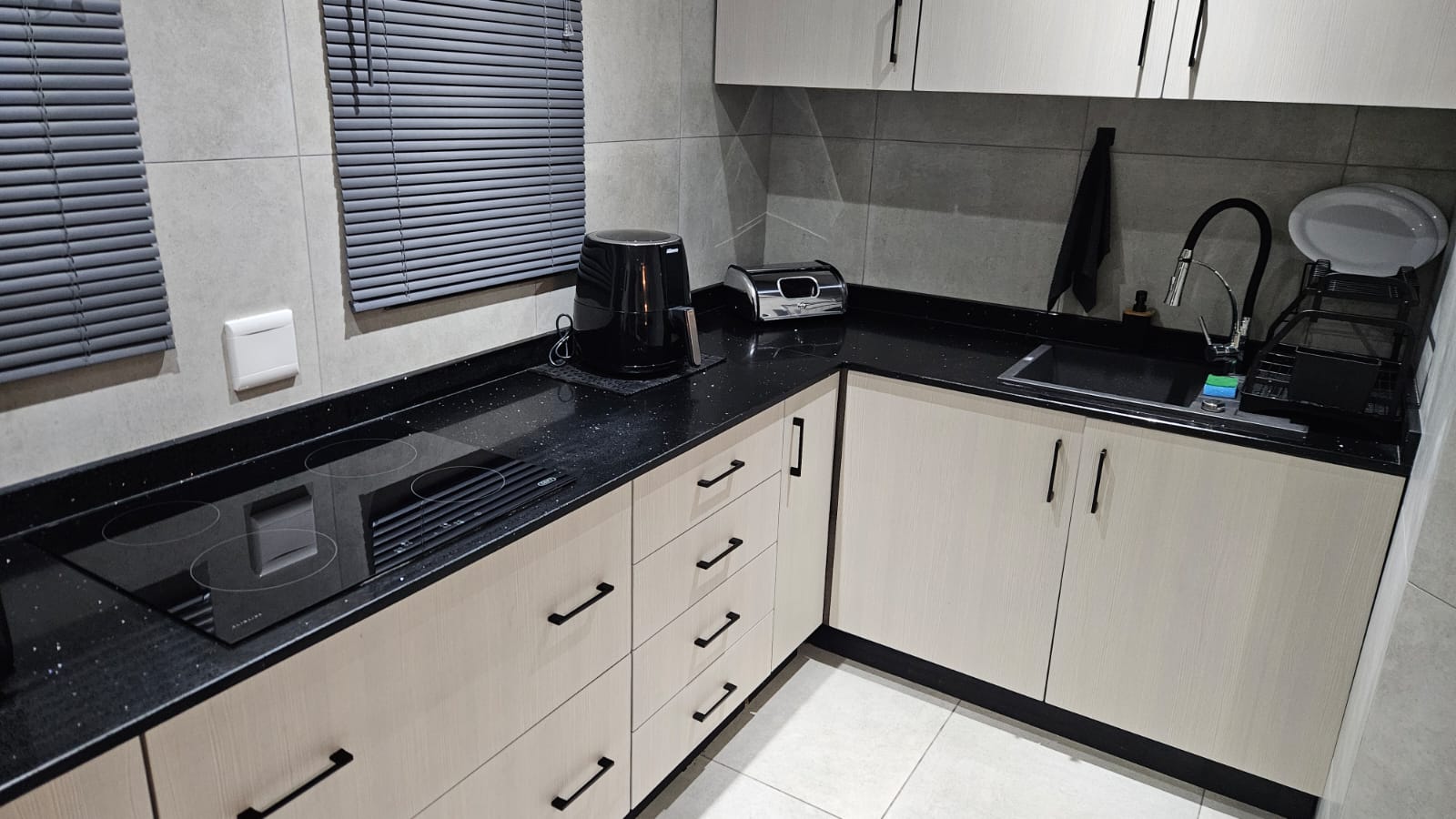 Chat Crescent | 4 Bdr. House