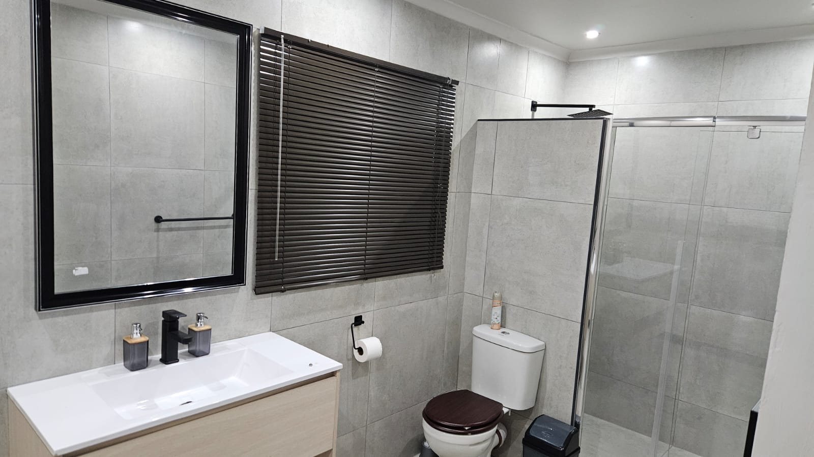 Chat Crescent | 4 Bdr. House