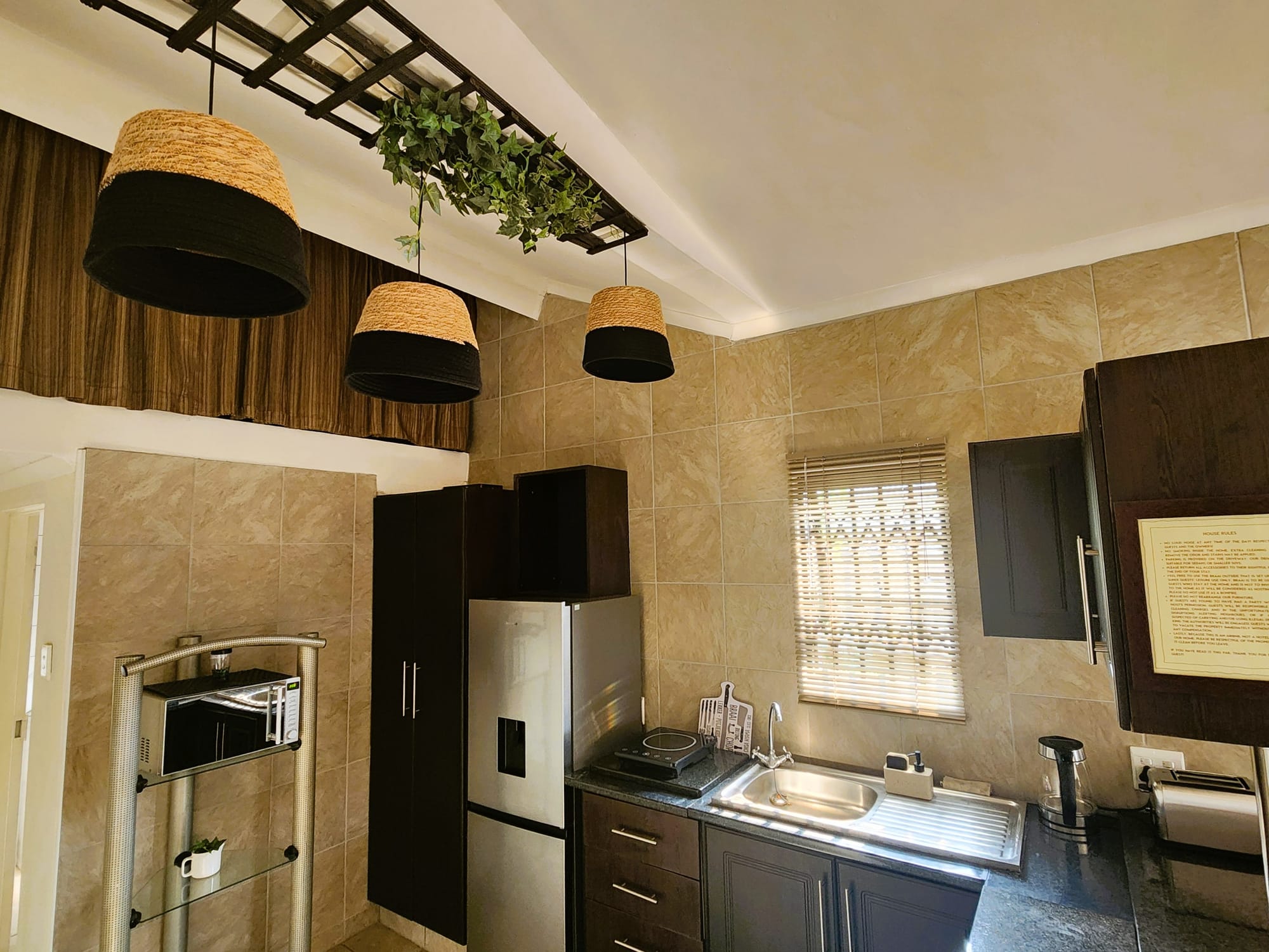 Dolfyndeining Str. | 1 Bdr. Harry's Apartment