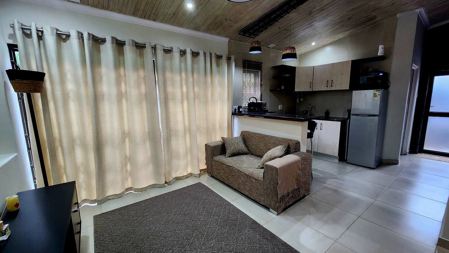 Dolfyndeining Str. | 1 Bdr. Studio Apartment