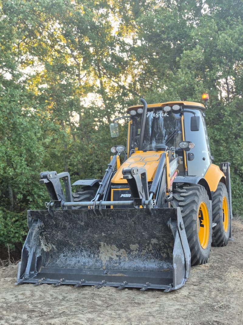 MST 9 Ton Tekerlekli Kepçe – Hızlı Yükleme, Yüksek Verim