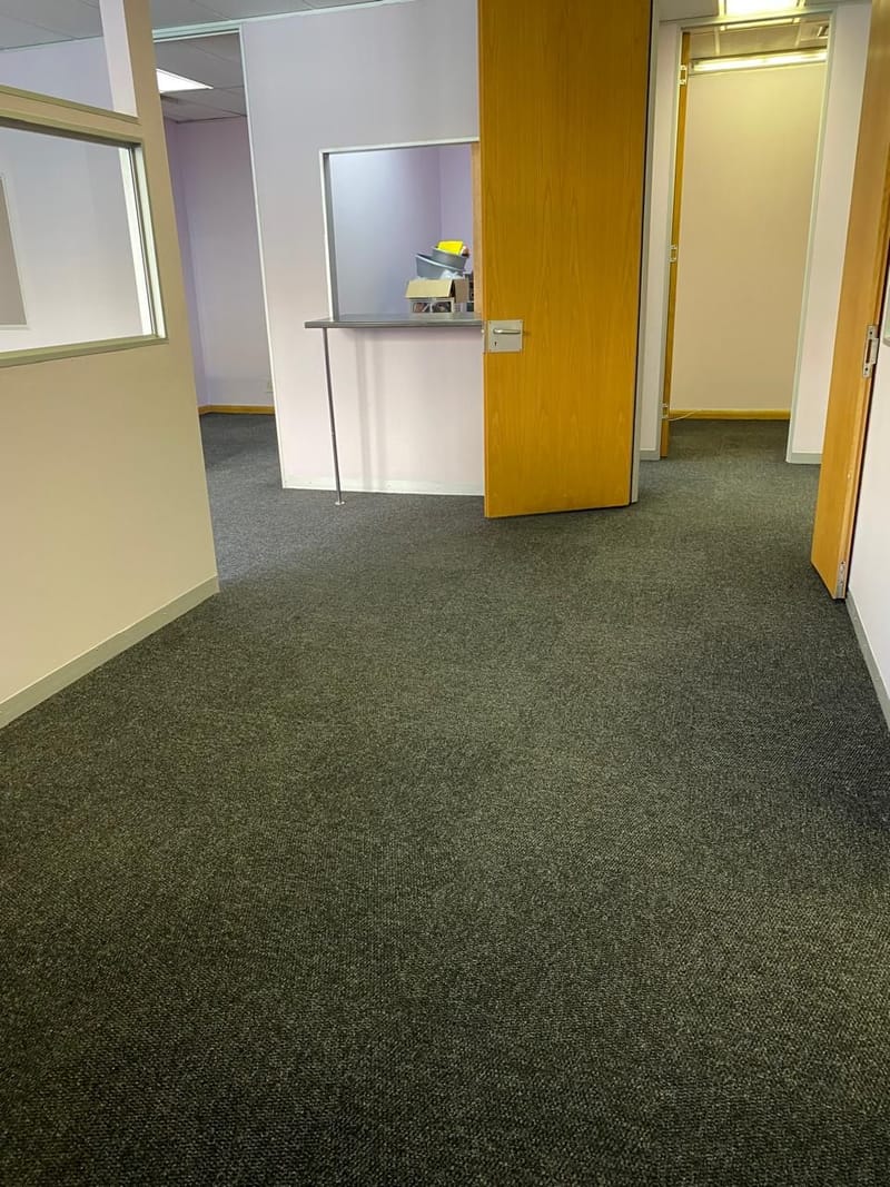 OFFICE CLEANING