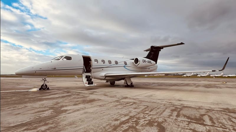 Phenom 300