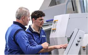 Programator CNC mașini de strunjit