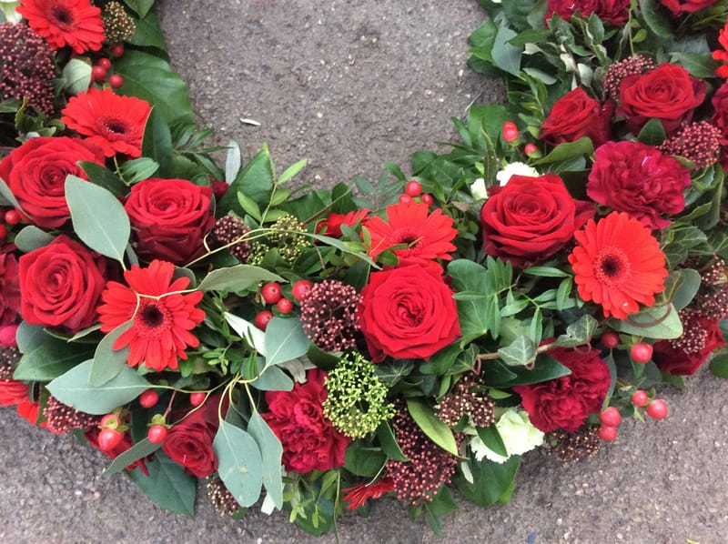 ⚜️ Kränze & Rundumkränze – der Kreis des Lebens
