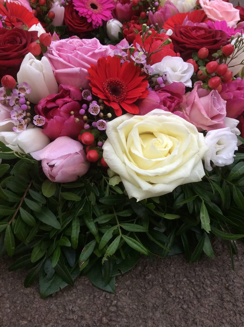 ⚜️ Kränze & Rundumkränze – der Kreis des Lebens