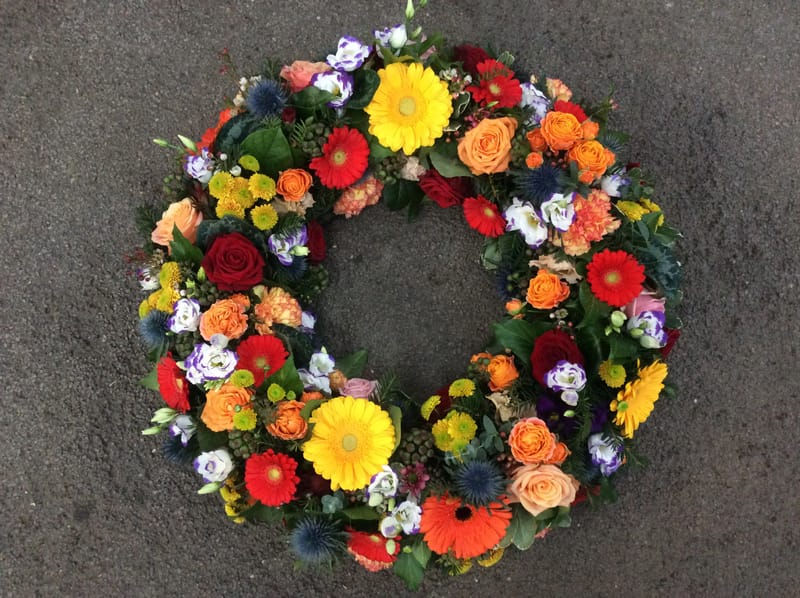 ⚜️ Kränze & Rundumkränze – der Kreis des Lebens
