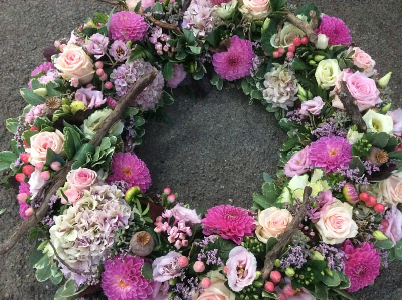 ⚜️ Kränze & Rundumkränze – der Kreis des Lebens