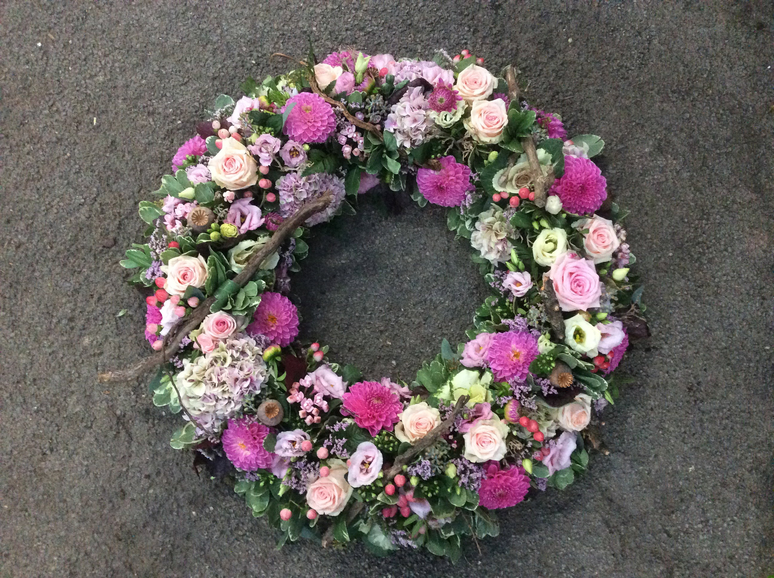 ⚜️ Kränze & Rundumkränze – der Kreis des Lebens