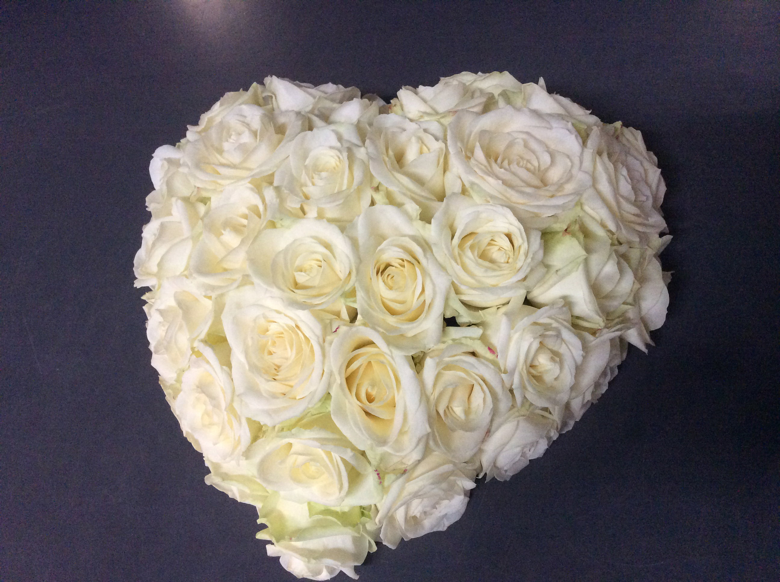 💗 Blumenherzen – ein inniger letzter Gruss