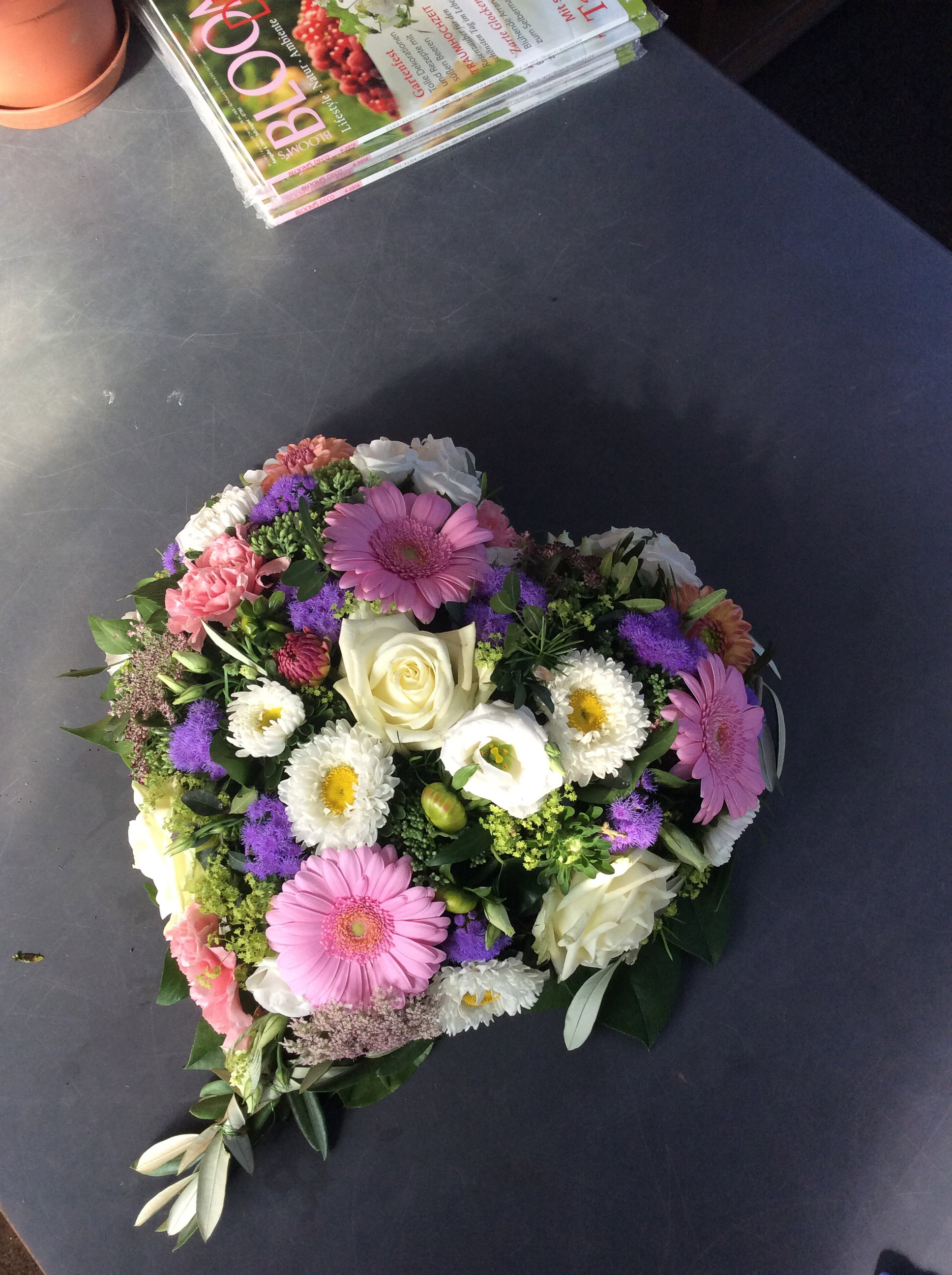 💗 Blumenherzen – ein inniger letzter Gruss