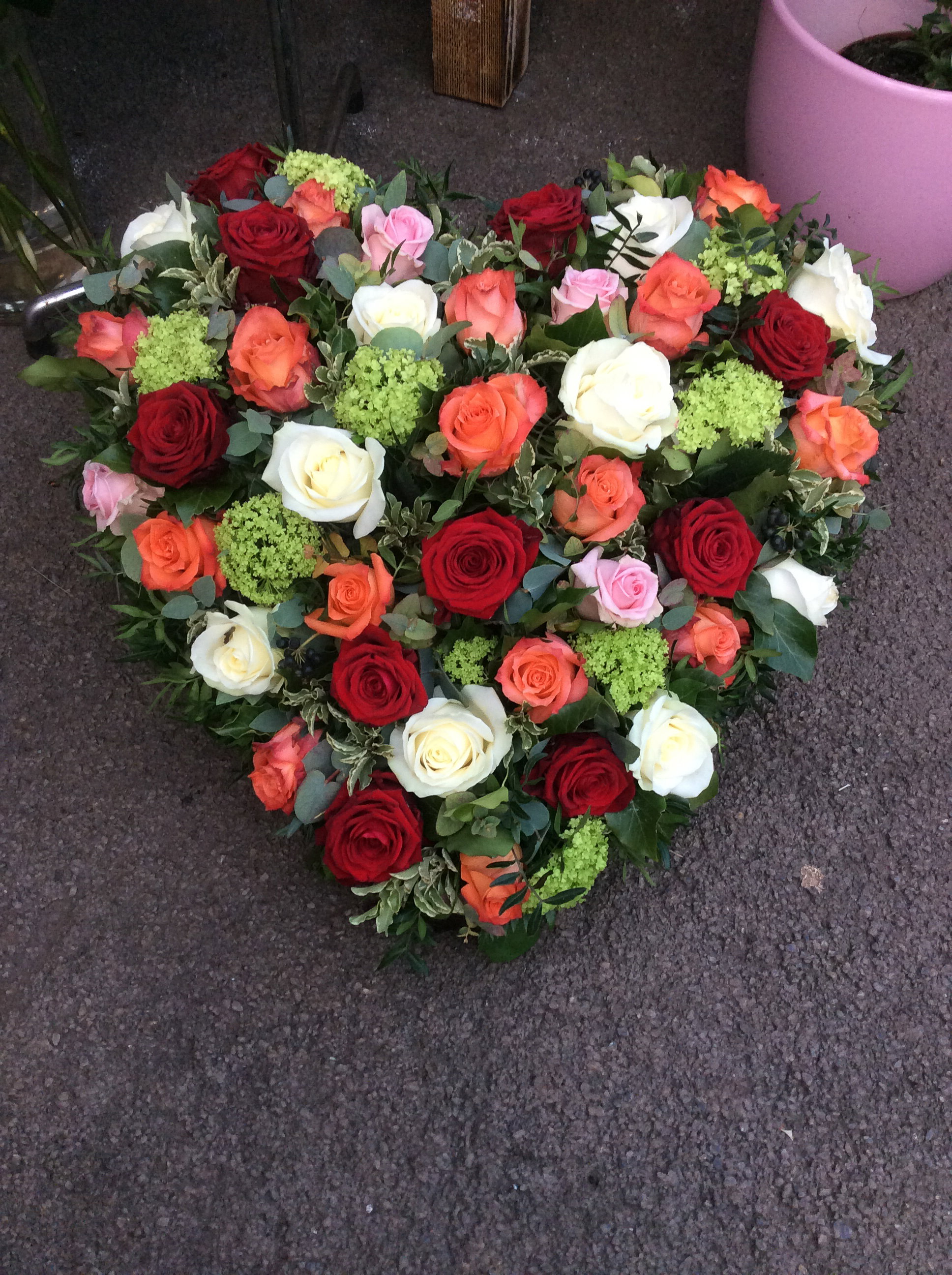 💗 Blumenherzen – ein inniger letzter Gruss