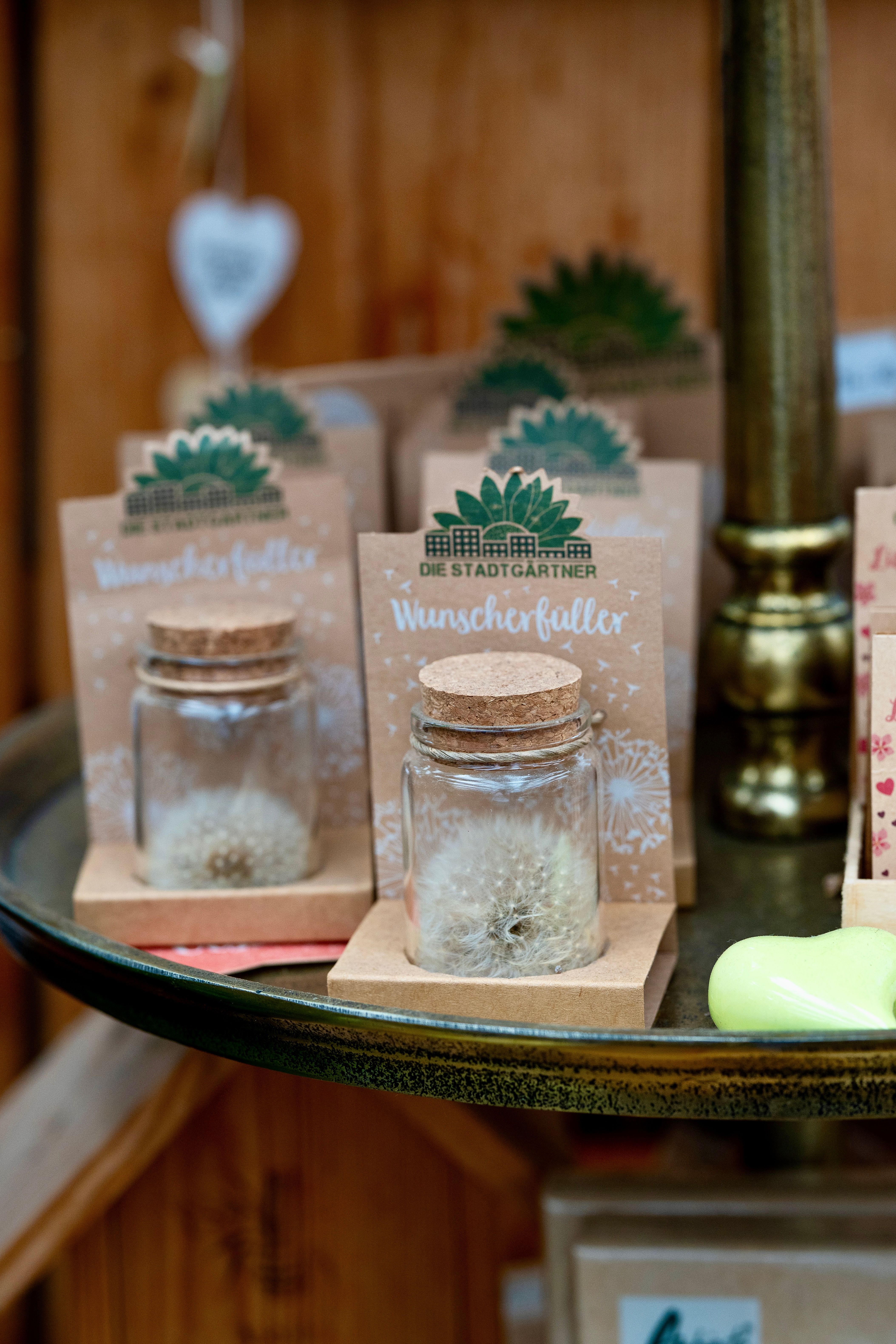 Bilder aus dem Laden an der Paradiesstrasse 