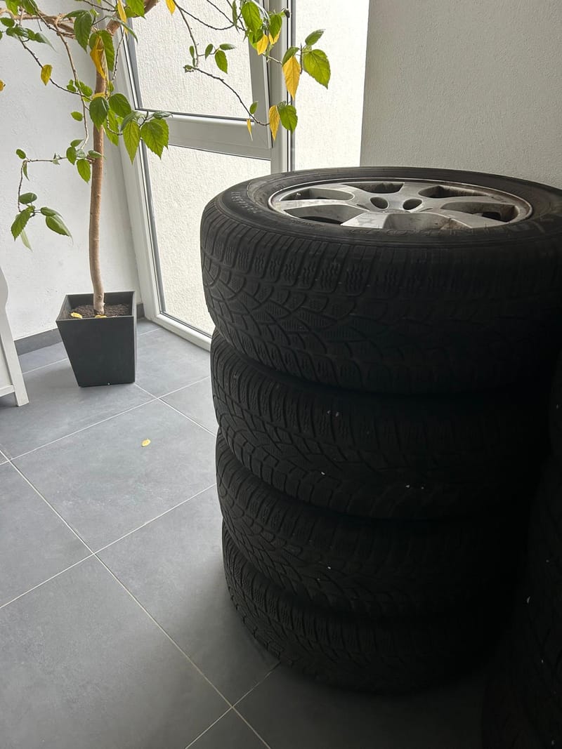 VOLVO XC 60 2014 2.0DIESEL  12.800 EURO