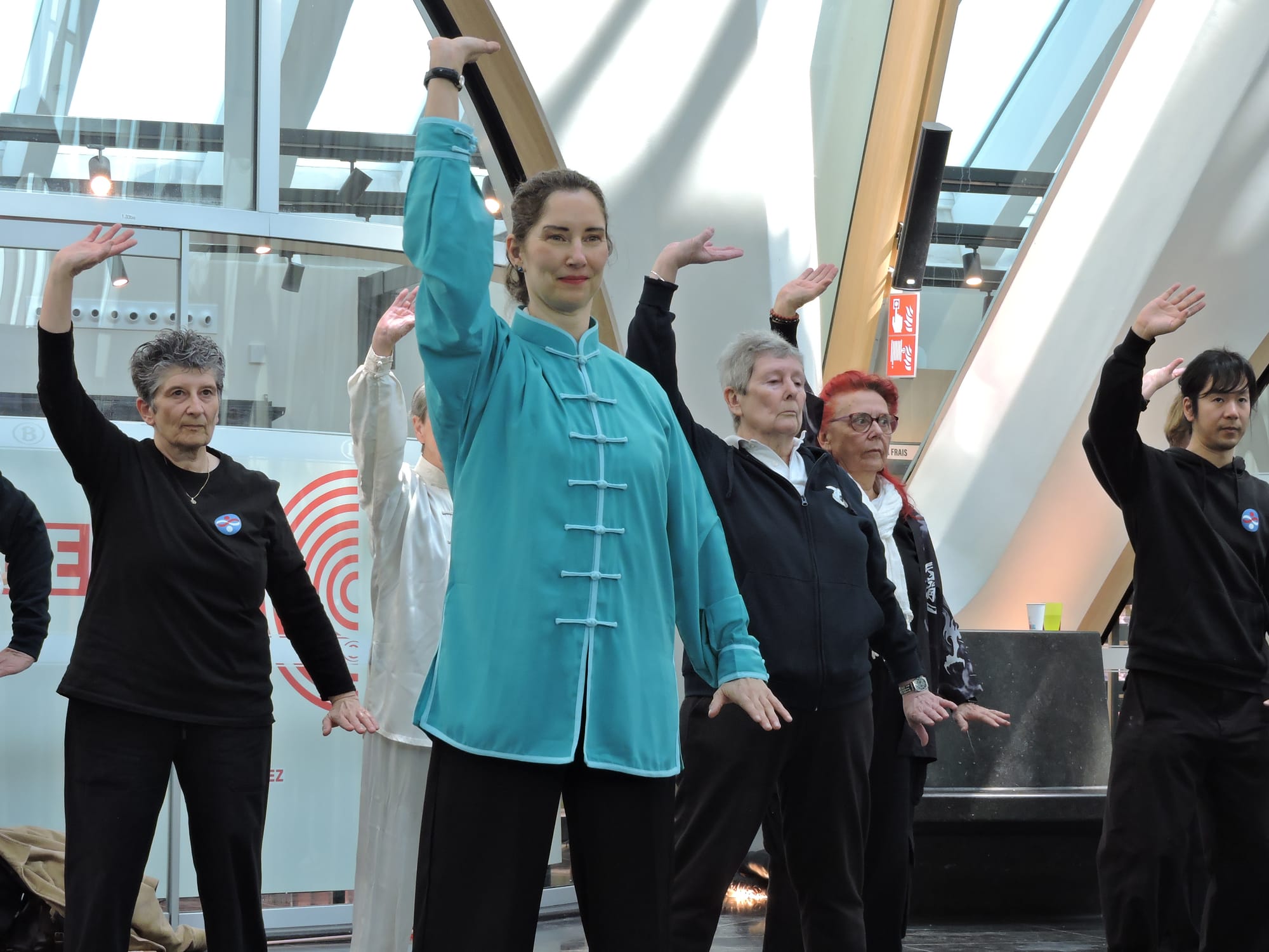 Notre Club en démonstration lors de la 1ère Journée Internationale du Taichi - le 21 mars à Mons