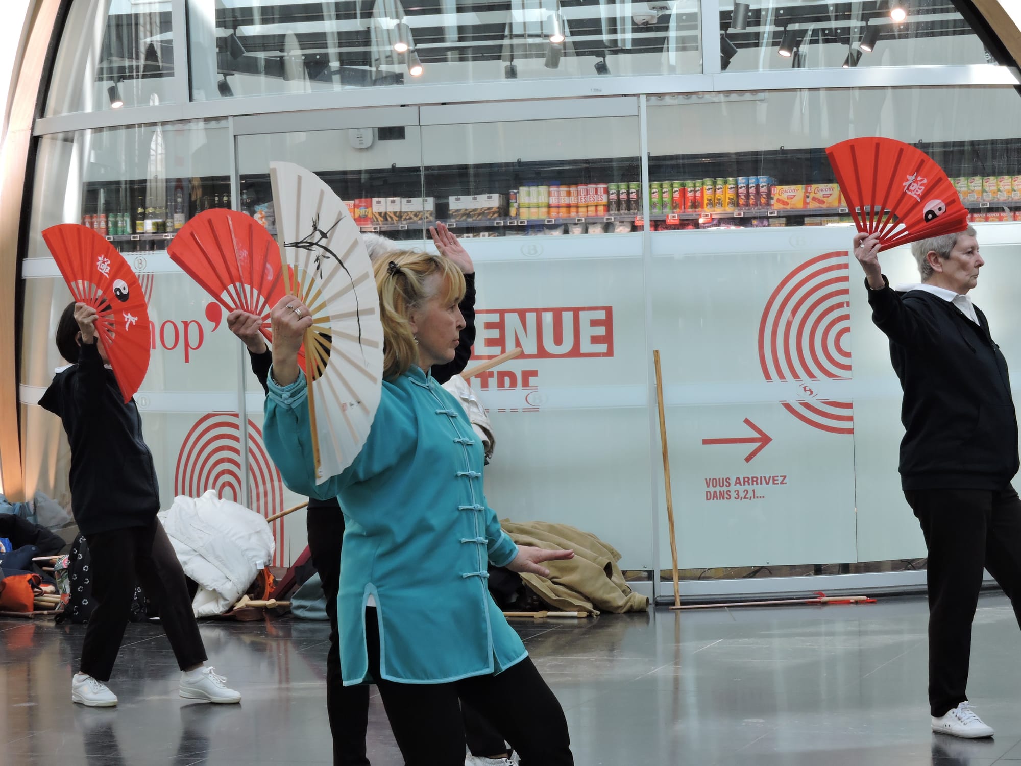 Notre Club en démonstration lors de la 1ère Journée Internationale du Taichi - le 21 mars à Mons