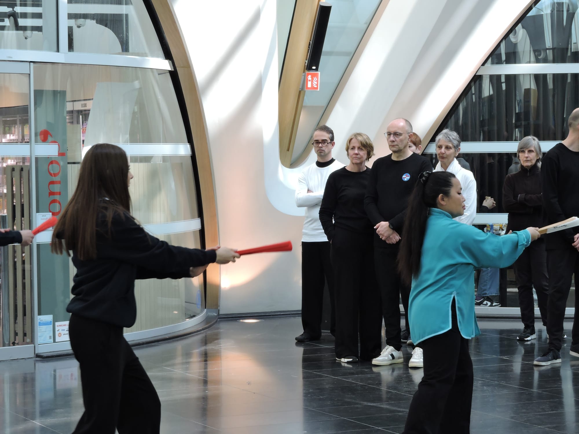 Notre Club en démonstration lors de la 1ère Journée Internationale du Taichi - le 21 mars à Mons