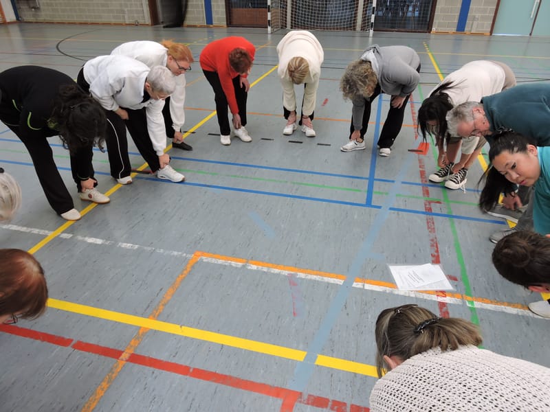 Les 4 premiers mouvements de la forme avec Yasmina